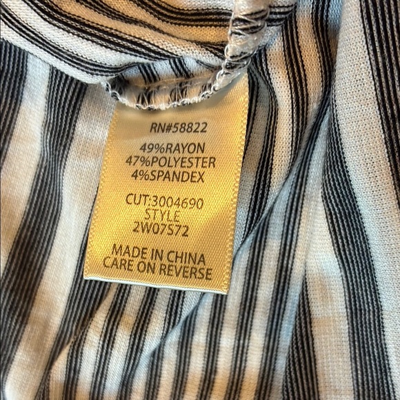 NWT MAX STUDIO blue and white tie Sleeve Boxy Blouse 2x - Picture 5 of 6